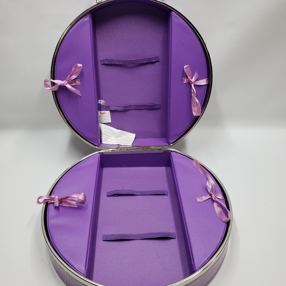 Bratz Travel Storage Case - Picture 7 of 16